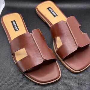 Nine West Women's Brown Leather Open-Toe Slide Mules